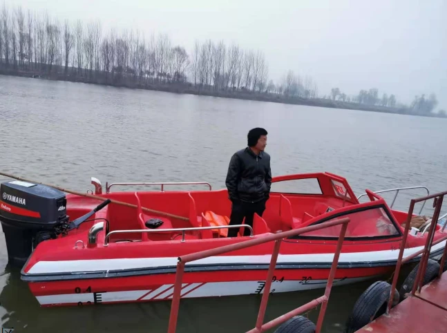 ZH520 敞口快艇1.png